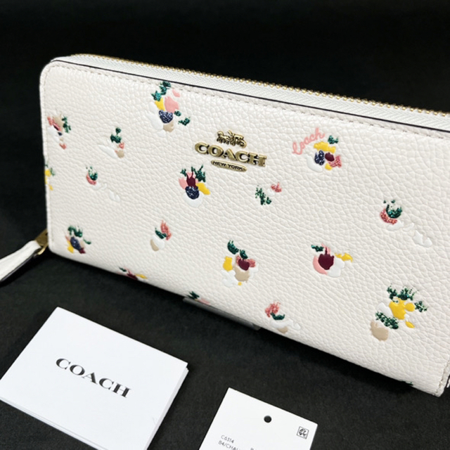 COACH(コーチ)のCOACH フローラル プリント レザー 財布 長財布 C6314 花柄  新品 レディースのファッション小物(財布)の商品写真