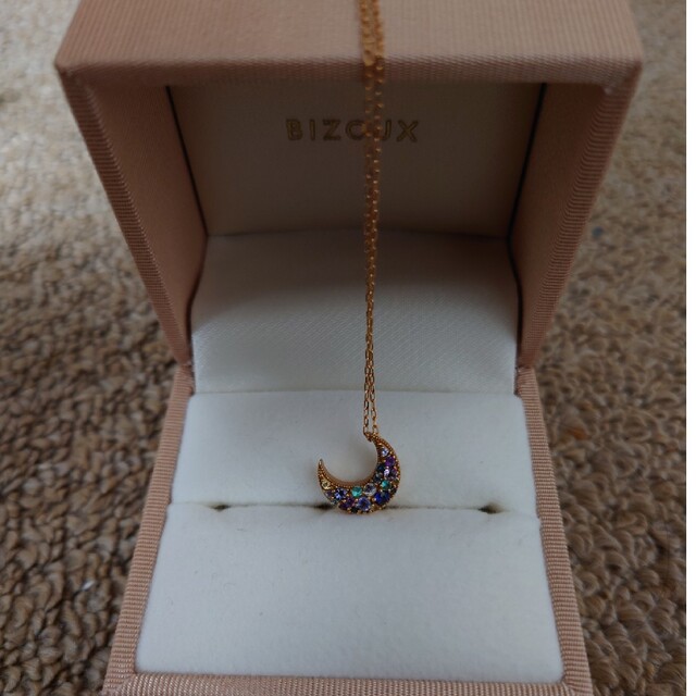 BIZOUX - ビズー ルナブーケ ネックレス K18 bizouxの通販 by BIZOUX - ビズー ルナブーケ ネックレス K18 bizouxの通販 by