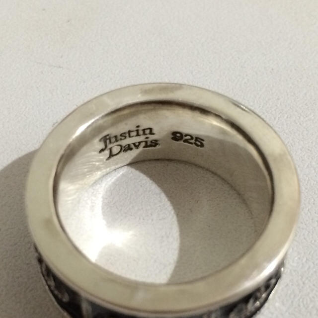 Justin Davis(ジャスティンデイビス)のPride&joy ring 17号 メンズのアクセサリー(リング(指輪))の商品写真