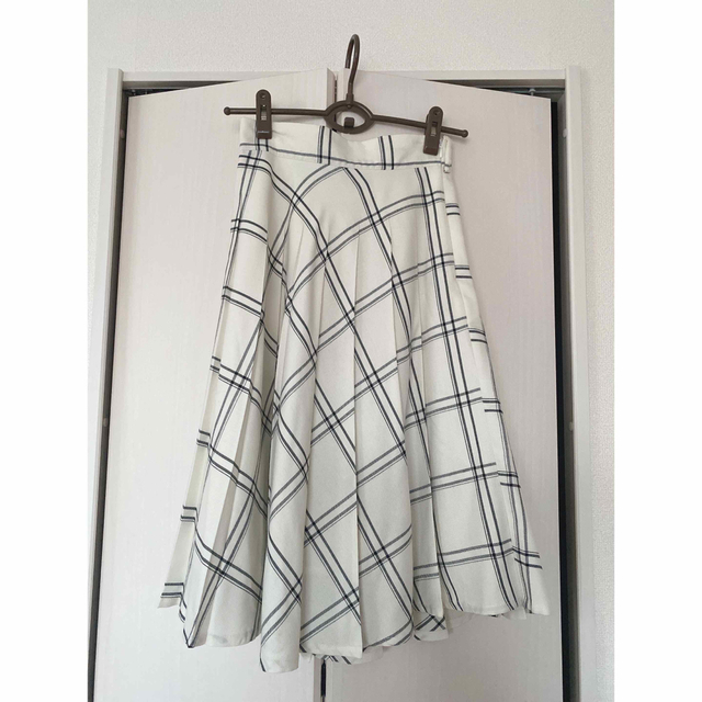 titty&co(ティティアンドコー)のチェックスカート レディースのスカート(ひざ丈スカート)の商品写真