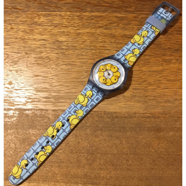 swatch(スウォッチ)のswatch  アヒルの腕時計 キッズ/ベビー/マタニティのこども用ファッション小物(腕時計)の商品写真