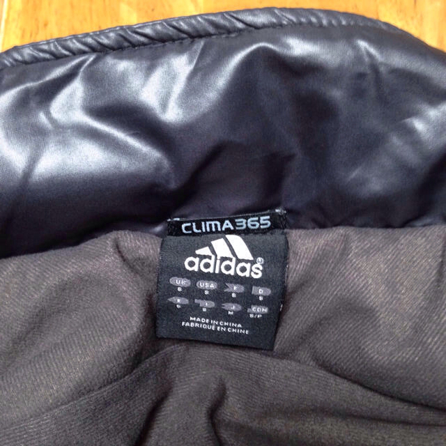 adidas(アディダス)のアディダス CLIMA365 ジャンバー レディースのジャケット/アウター(ダウンジャケット)の商品写真