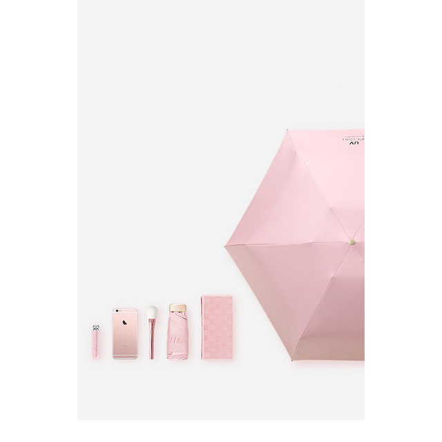 晴雨兼用　超軽量 UVカット 折りたたみ傘 ピンク200g レディースのファッション小物(傘)の商品写真