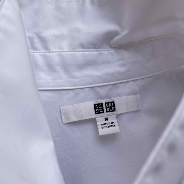 UNIQLO(ユニクロ)のユニクロ　エクストラファインコットンロングシャツ　M 白 レディースのトップス(シャツ/ブラウス(長袖/七分))の商品写真