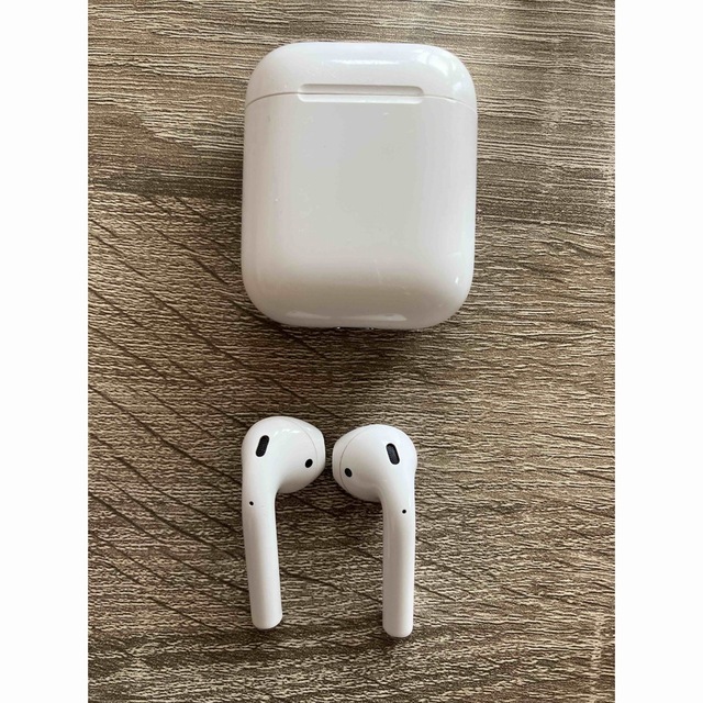 Apple AirPods エアーポッズ 第2世代 with Wireless… - イヤフォン