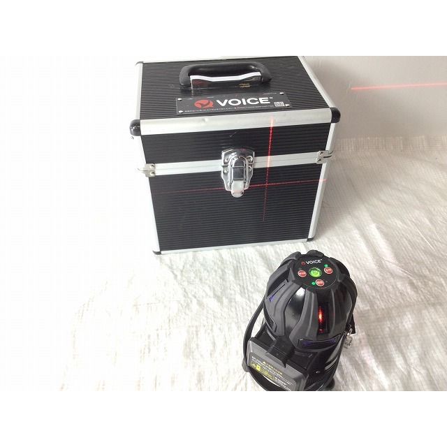 VOICE ヴォイス フルライン レッドレーザー墨出器 VLR-8X 本体+ACアダプター+ケース付 レーザー墨出し器 69587