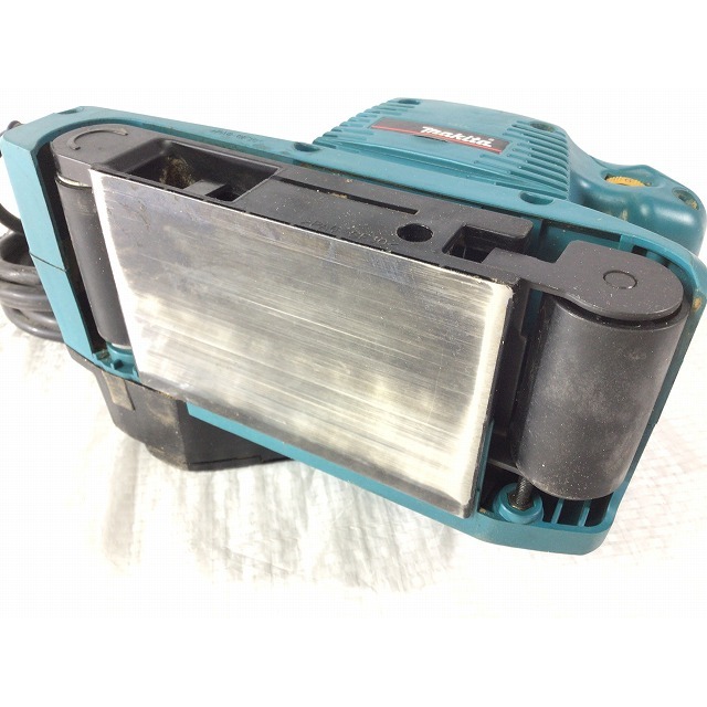 ☆中古品☆makita マキタ 76mm ベルトサンダー 吸塵装置式 9911 100V 面取り 木材加工 電動工具 69757