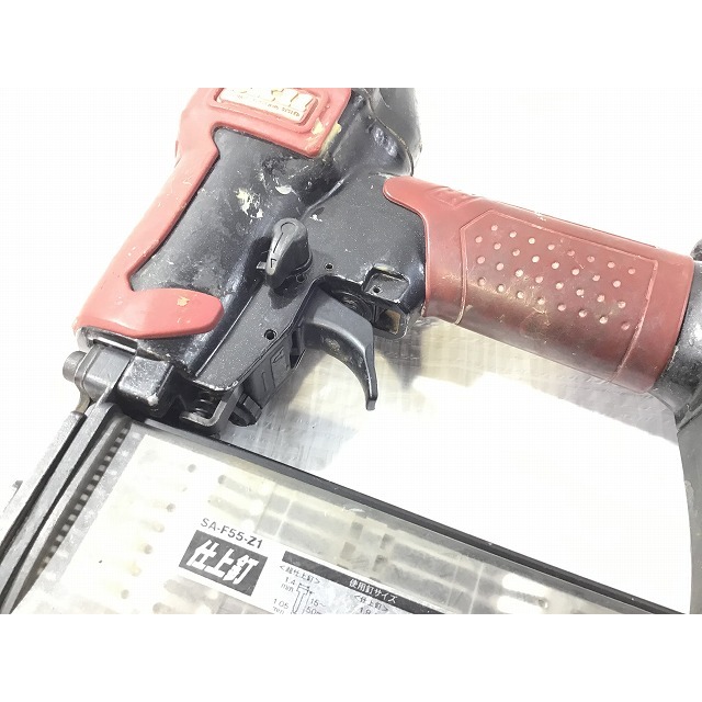 ☆中古品☆ 藤原産業 SK11 エア仕上釘打機 F55 SA-F55-Z1 69371 ☆中古品☆ 藤原産業 SK11 エア仕上釘打機 F55 SA-F55-Z1 69371