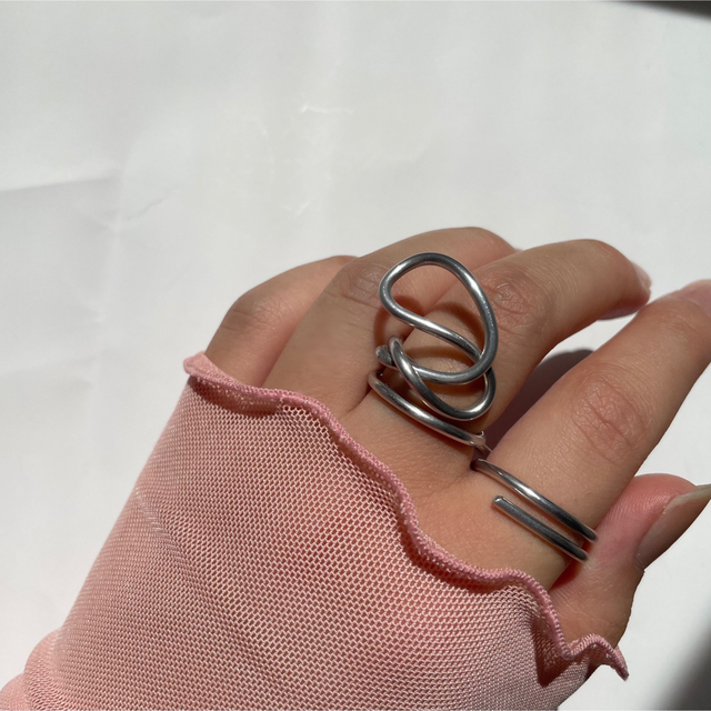 two line w finger ring _ ダブルフィンガーリング レディースのアクセサリー(リング(指輪))の商品写真