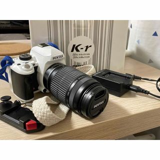 ペンタックス(PENTAX)のちむ様専用PENTAX K-r 標準ズーム、望遠ズームレンズカメラホルダーセット(デジタル一眼)