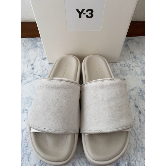 Y-3(ワイスリー)のY-3 SLIDE サンダル メンズの靴/シューズ(サンダル)の商品写真