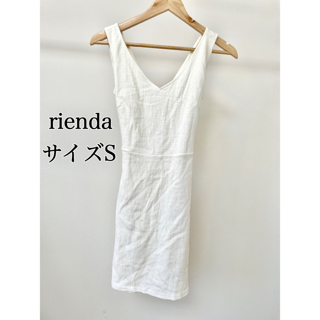 rienda(リエンダ)のrienda 未使用 背中開きワンピ レディースのワンピース(ミニワンピース)の商品写真