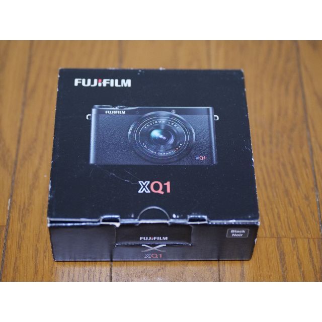 FUJIFILM XQ1 ブラック　フジフイルム