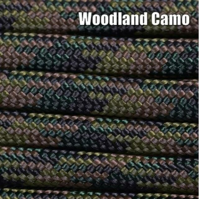 パラコードマルチストラップWoodlandCamo ハンドメイドのスマホケース/アクセサリー(スマホストラップ/チャーム)の商品写真