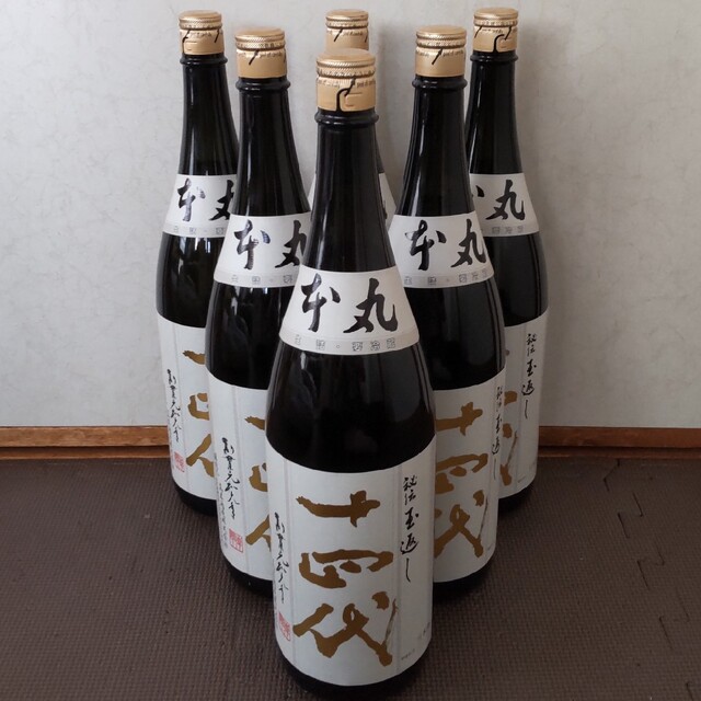 十四代 本丸 秘伝玉返し 2023年4月製造 新品 1800ml6本 ピックアップ