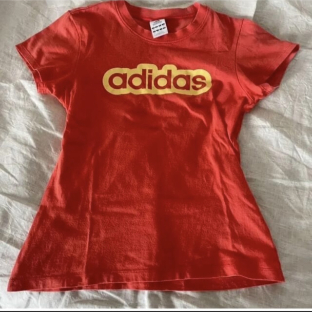 adidas(アディダス)のアディダス adidas オレンジ Tシャツ  レディースのトップス(Tシャツ(半袖/袖なし))の商品写真