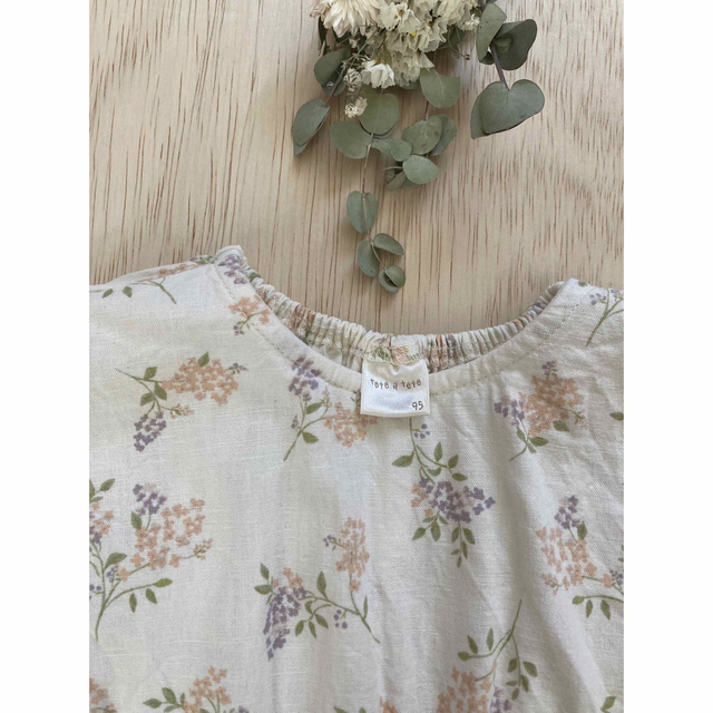 tete a tete(テータテート)の【美品】テータテート　花柄セットアップ キッズ/ベビー/マタニティのキッズ服女の子用(90cm~)(その他)の商品写真