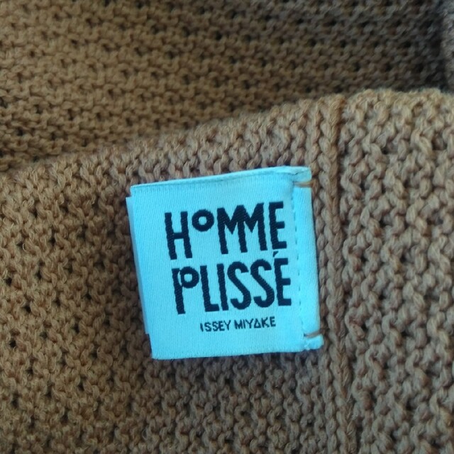 ISSEY MIYAKE(イッセイミヤケ)のHomme Plissé Issey Miyake ニットパーカー オレンジ メンズのトップス(パーカー)の商品写真