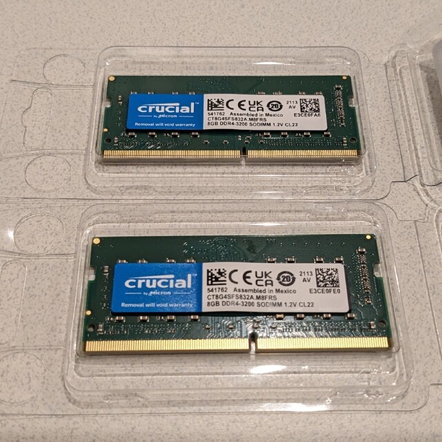 crucial メモリ 8GB x2