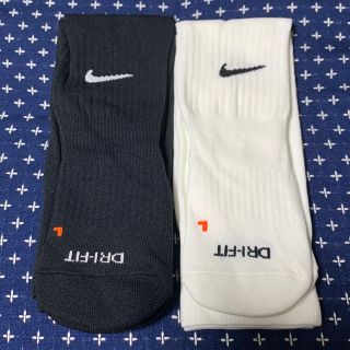 ナイキ(NIKE)の新品  ナイキ　NIKE  サッカーソックス  ２１〜２３cm‼２足セット‼(ウェア)