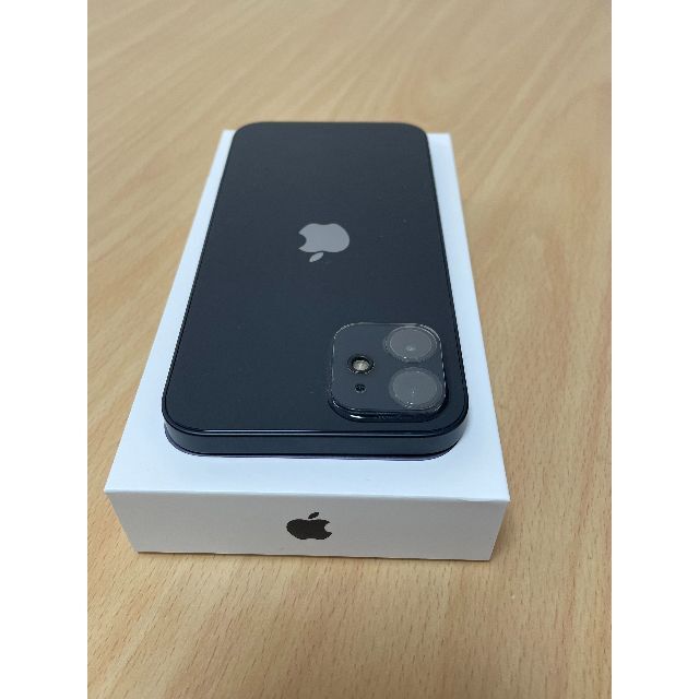 Apple(アップル)のiPhone12 本体　ブラック 64GB 　中古　美品　SIMフリー スマホ/家電/カメラのスマートフォン/携帯電話(スマートフォン本体)の商品写真