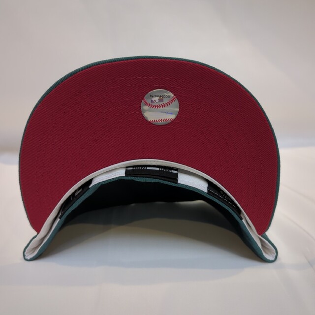 NEW ERA(ニューエラー)の新品　海外限定　カラーカスタム　NEWERA　CAP 　マリナーズ  7 1/2 メンズの帽子(キャップ)の商品写真