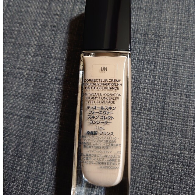 Christian Dior(クリスチャンディオール)のディオールスキン　フォーエヴァースキンコレクトコンシーラー　0N コスメ/美容のベースメイク/化粧品(コンシーラー)の商品写真