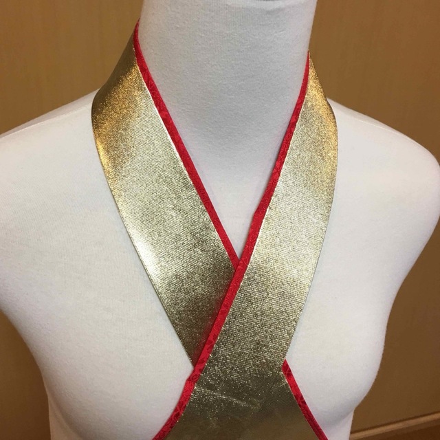 成人式、卒業式 ✨リバーシブル 重ね衿 伊達襟 赤印 レディースの水着/浴衣(振袖)の商品写真
