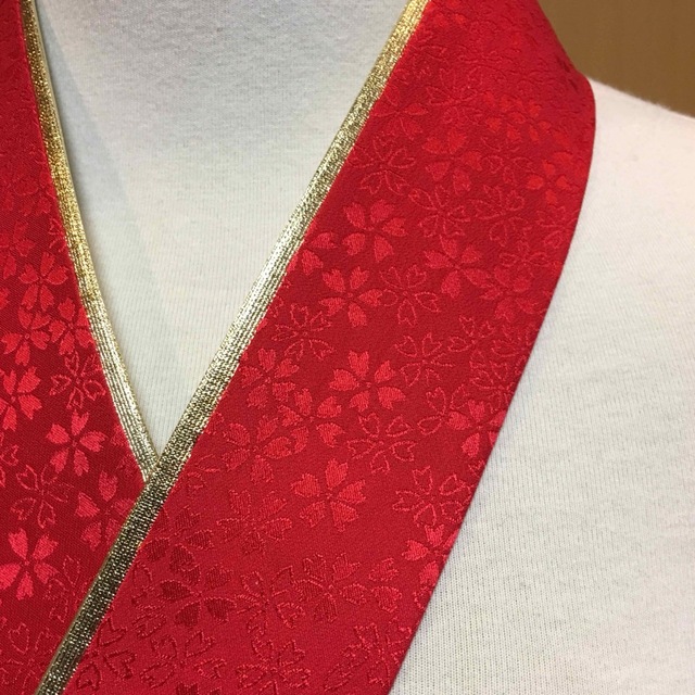成人式、卒業式 ✨リバーシブル 重ね衿 伊達襟 赤印 レディースの水着/浴衣(振袖)の商品写真