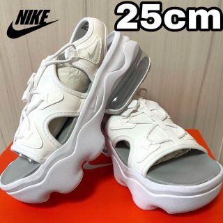 ナイキ(NIKE)のナイキ NIKE AIR MAX KOKO ココサンダル 白 厚底 25cm(サンダル)