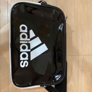 アディダス(adidas)のadidas エナメルバッグ(ショルダーバッグ)