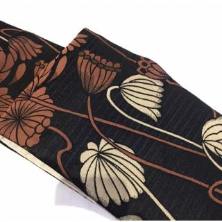 【新品未使用】大好評！ おりびと 半幅帯 オシャレ帯 日本製 個性派 蓮の花 黒(帯)