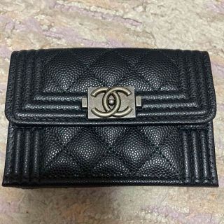 シャネル(CHANEL)の入手困難 CHANEL 三つ折り財布 ウォレットボーイシャネル  キャビアスキン(財布)