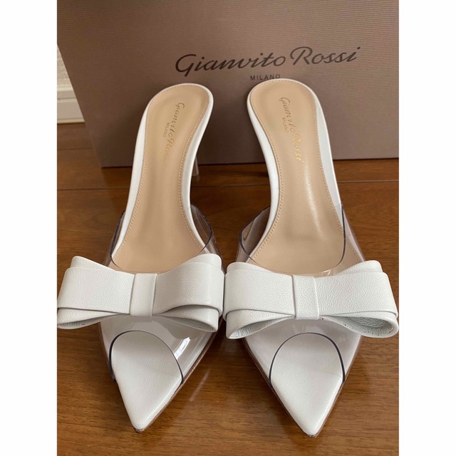 新品未使用！GIANVITO ROSSI ファー付きミュール