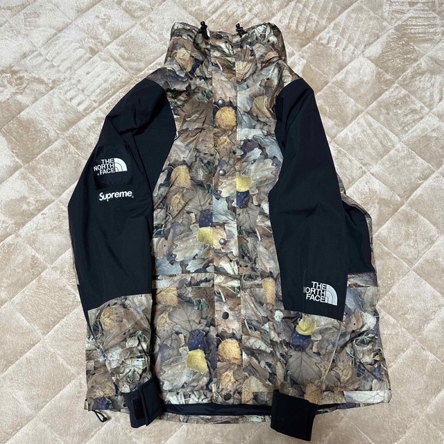 特別価格 north the supreme - Supreme face マウンテンパーカー 枯葉