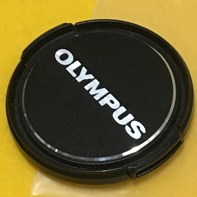 OLYMPUS(オリンパス)のOLYMPUS 純正レンズキャップ Φ37mm LC-37B スマホ/家電/カメラのカメラ(レンズ(単焦点))の商品写真