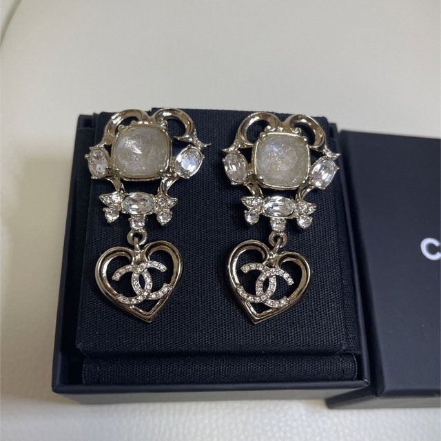 初回限定】 CHANEL - 23 ピアス ハート シャネル キラキラ 2023 CHANEL