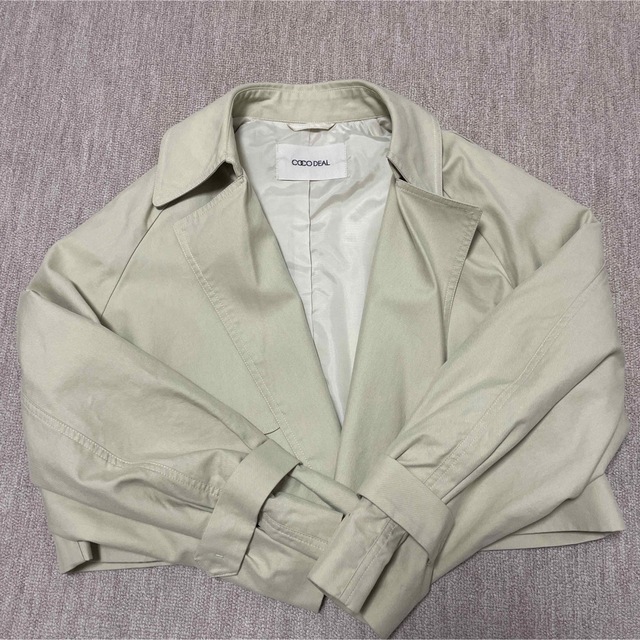 COCO DEAL(ココディール)のココディール　トレンチ　ベージュ レディースのジャケット/アウター(トレンチコート)の商品写真
