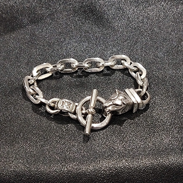 Chrome Hearts(クロムハーツ)のL.S.D DOWNブレスレット　ラウドスタイルデザイン メンズのアクセサリー(バングル/リストバンド)の商品写真