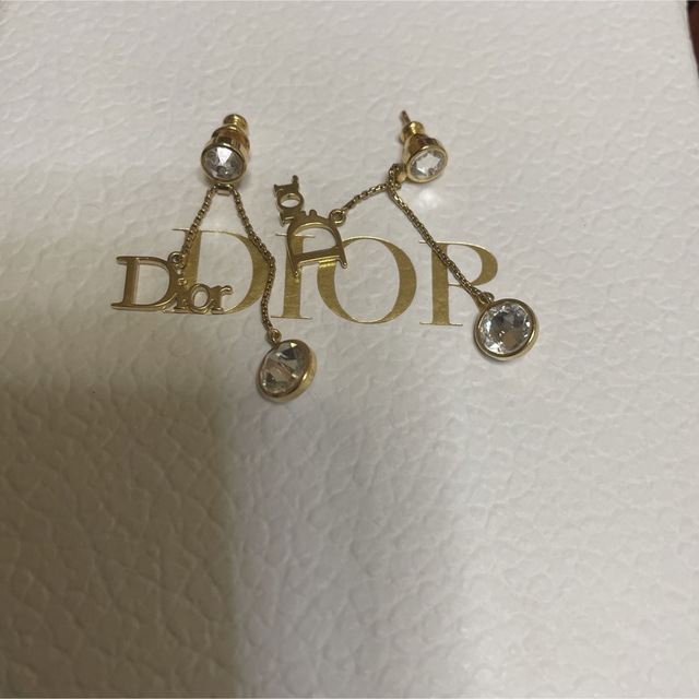 クリスチャン・ディオール　ピアス　dior クリスタル