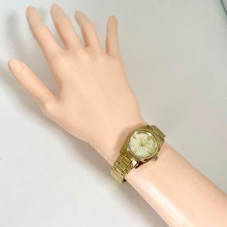 572【美品】MICHAEL KORS マイケルコース時計　ダイヤベゼル　人気