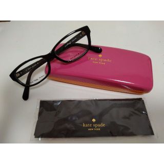 ケイトスペードニューヨーク(kate spade new york)のkate spade(ケース付き)❣️¥18700→¥5000❣️(サングラス/メガネ)