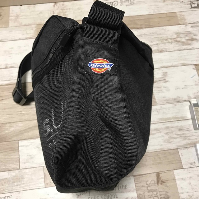 Dickies(ディッキーズ)のディッキーズ　ショルダーバッグ レディースのバッグ(ショルダーバッグ)の商品写真