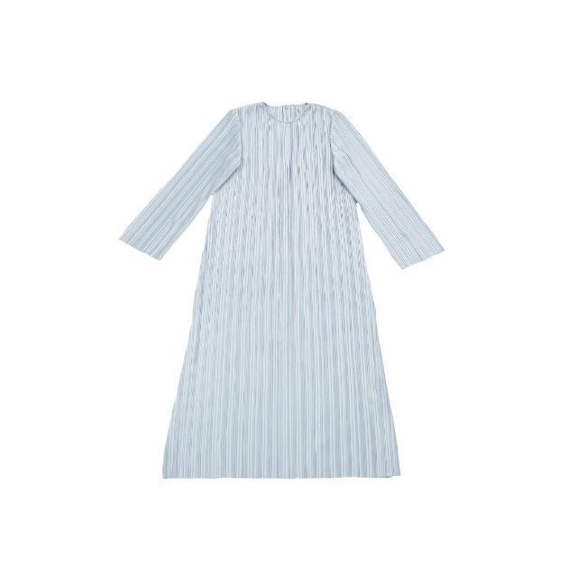 ClaSTEllaR 完売品 PLEATED LONG DRESS ブルー