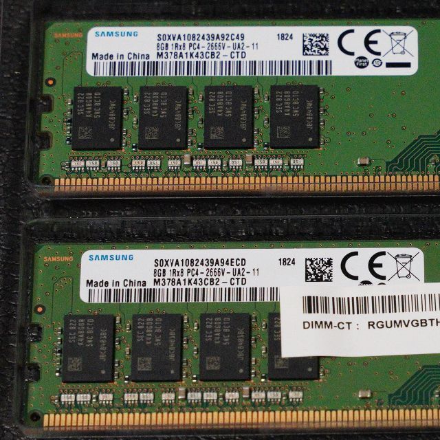 ddr4 メモリー　SAMSUNG PC4-2666V-UA2-11 8G×2