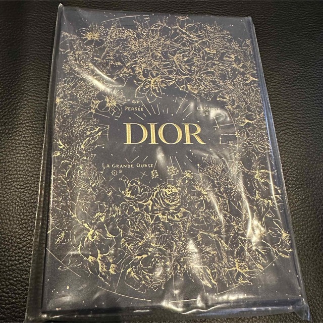 Christian Dior(クリスチャンディオール)のDior ノベルティノート エンタメ/ホビーのコレクション(ノベルティグッズ)の商品写真