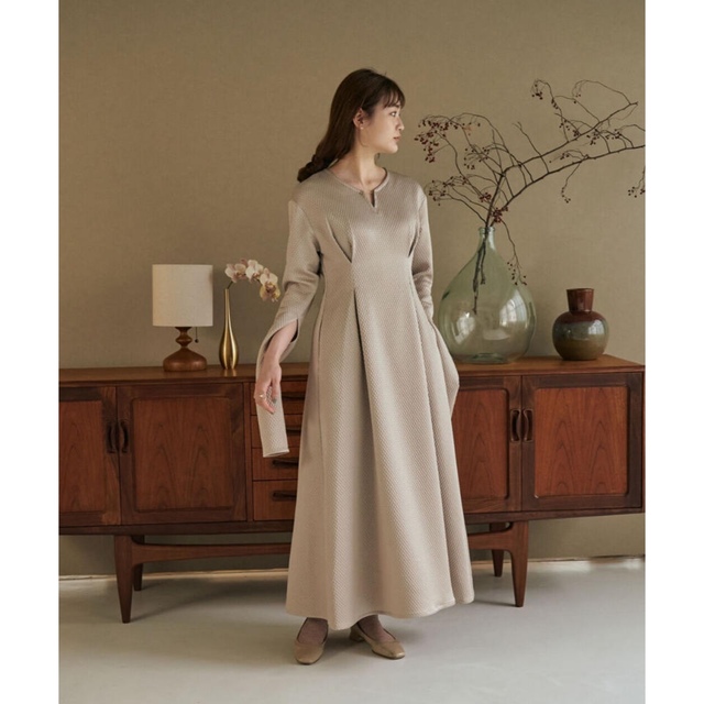 Acka acka arm slit one-piece beige size1の通販 by めろん's shop