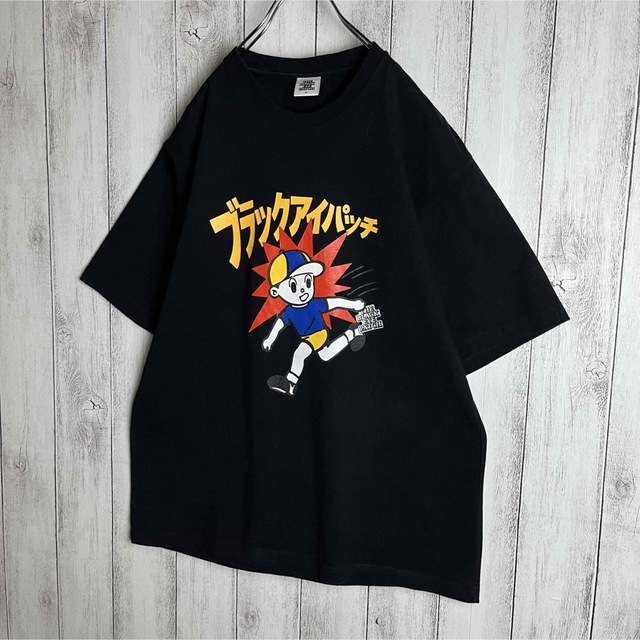 【飛び出し坊や】ブラックアイパッチ☆ビッグプリントロゴ入りTシャツ 人気デザイン メンズのトップス(Tシャツ/カットソー(半袖/袖なし))の商品写真