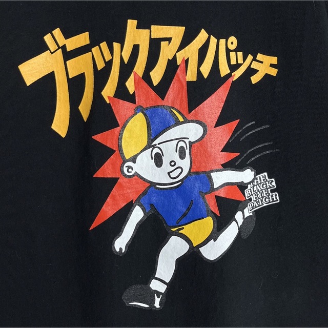 【飛び出し坊や】ブラックアイパッチ☆ビッグプリントロゴ入りTシャツ 人気デザイン