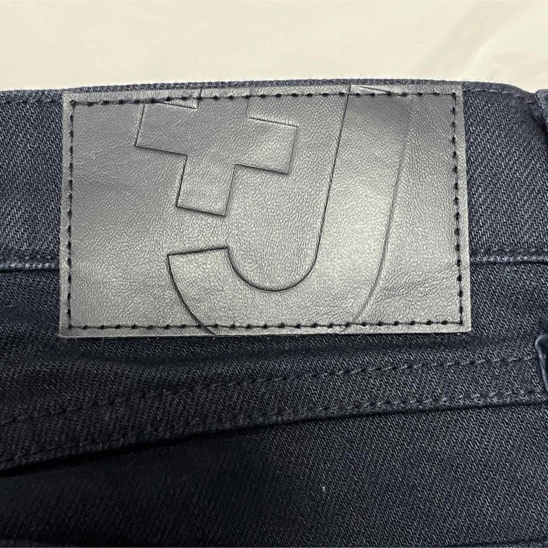 UNIQLO(ユニクロ)の新品同様 ユニクロ+J セルビッジストレートジーンズ レディースのパンツ(デニム/ジーンズ)の商品写真